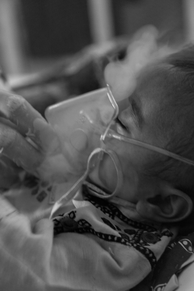Patient Shaban | Age 9 months | Suffering from Pneumonia. Meningitis. Cerebal Malaria | Dera Murad Jamali | MSF